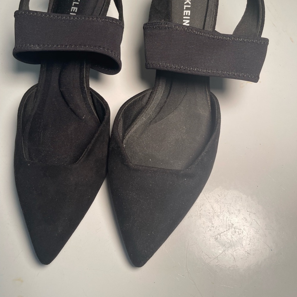 Anne Klein Black Heels Sophisticated Design